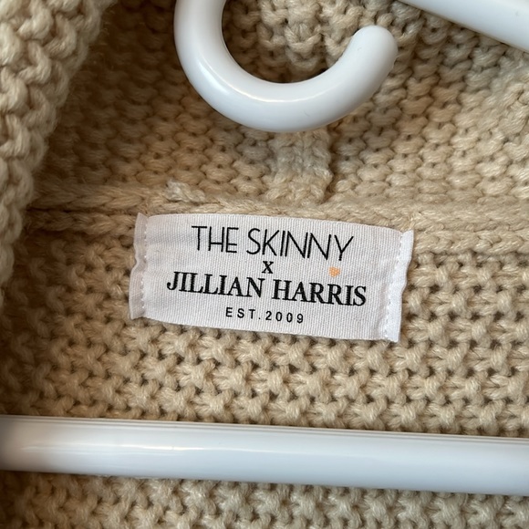 Jillian Harris x the Skinny Erinn cardigan - Picture 2 of 3
